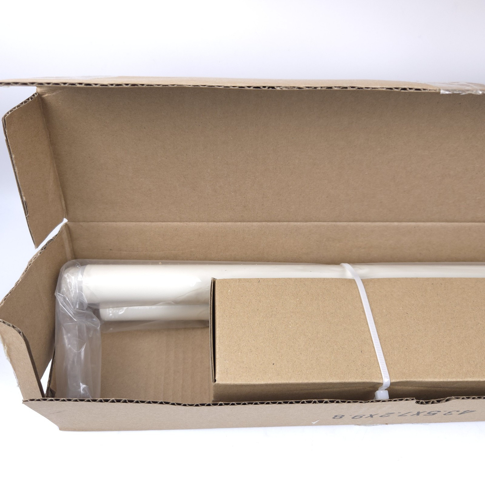 1x Curtain Rod for Windows 28-48 Inches(2.3-4ft) 1 Inch Diameter Weathered White