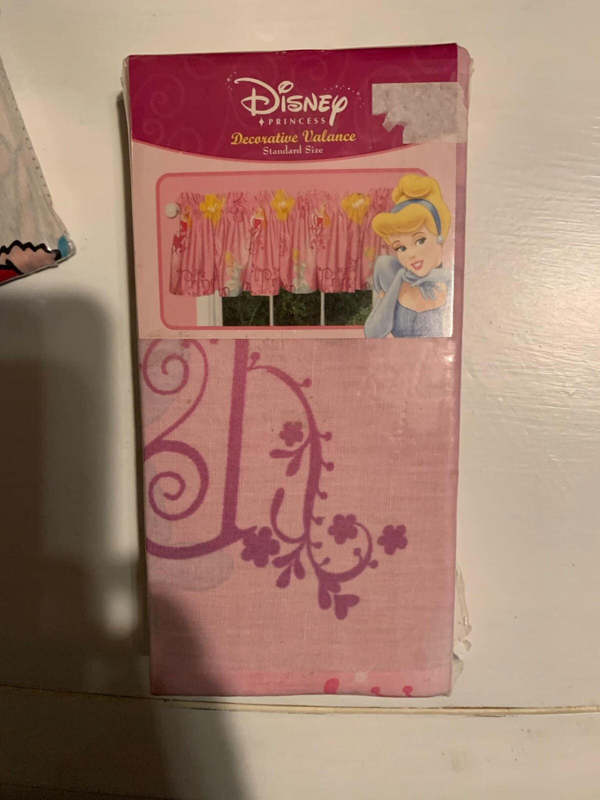 Disney Princess Decorative Pink Valance NWT