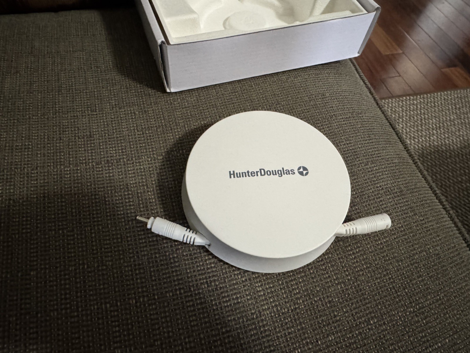 Hunter Douglas NEW 13FT Retractable Charger Cable Rechargeable Battery Powerview