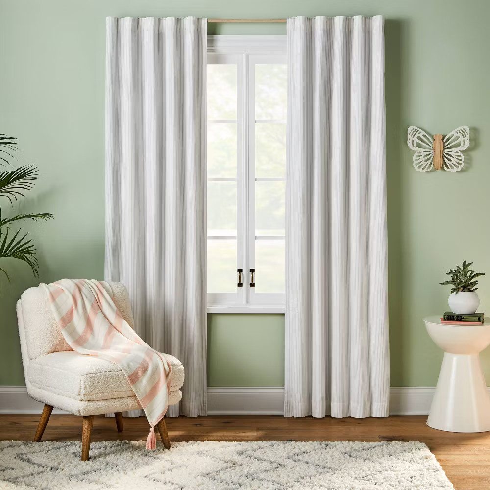 out Irregular Mini Striped Kids’ Panel – Pillowfort: Noise Reduction