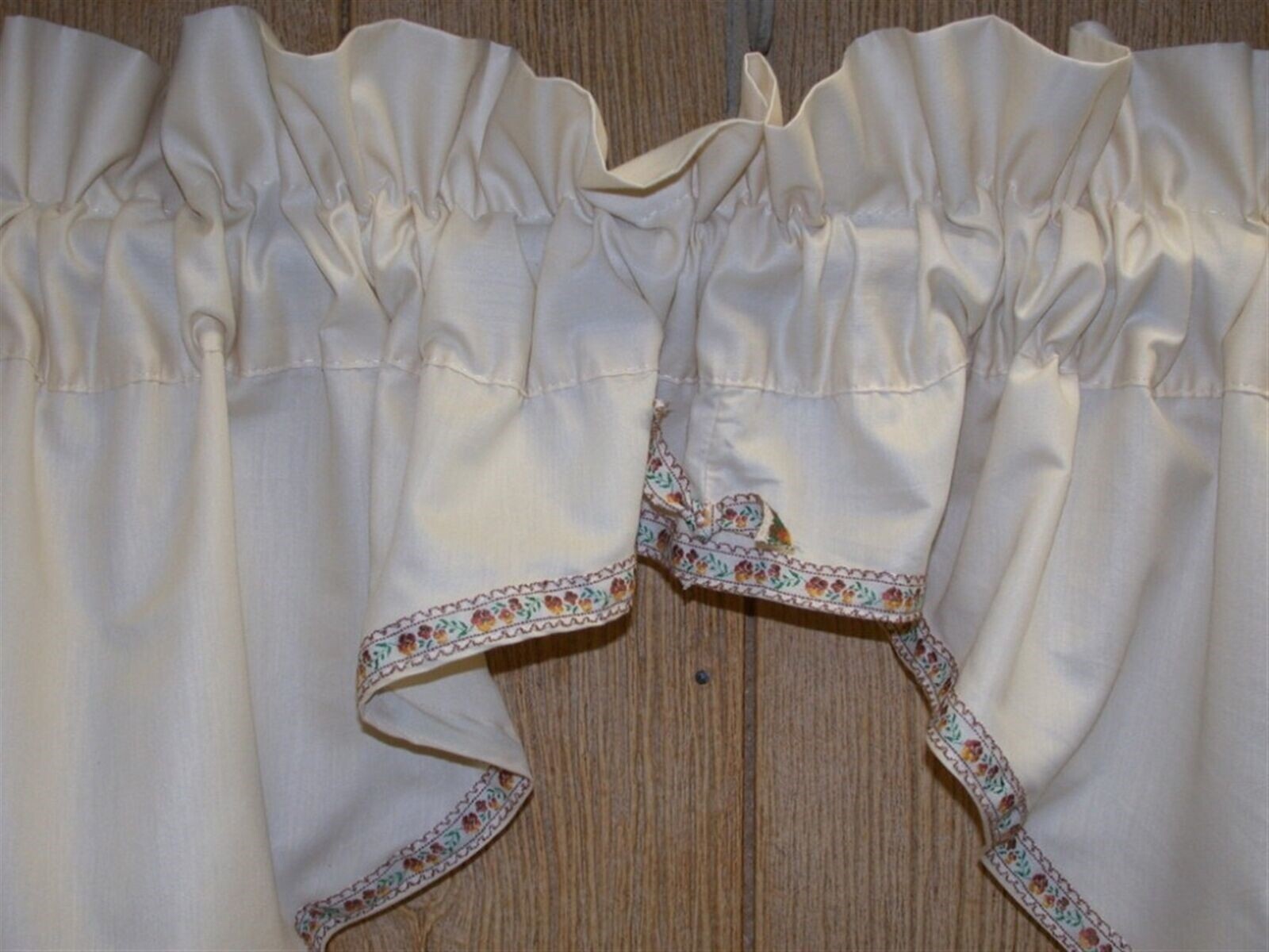 (1) Waterfall Valance with Braid Trim ~ Cream Brown ~ 38 L x 88 W **NEW**