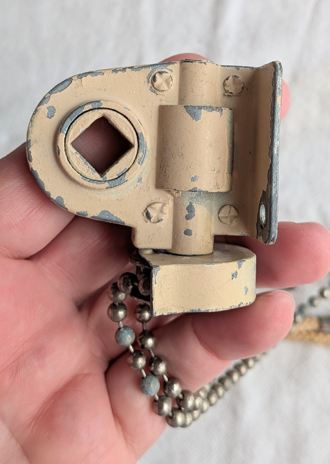 Vintage 2-Way Pull Cord For Blinds With Square Peg About 20″ Long