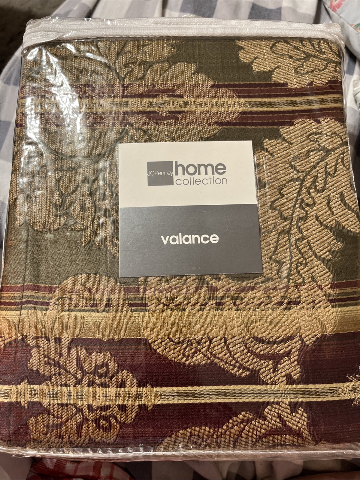 JCPENNEY home Collection Villa Valance 80”x18” Brocade Floral Corded Old World