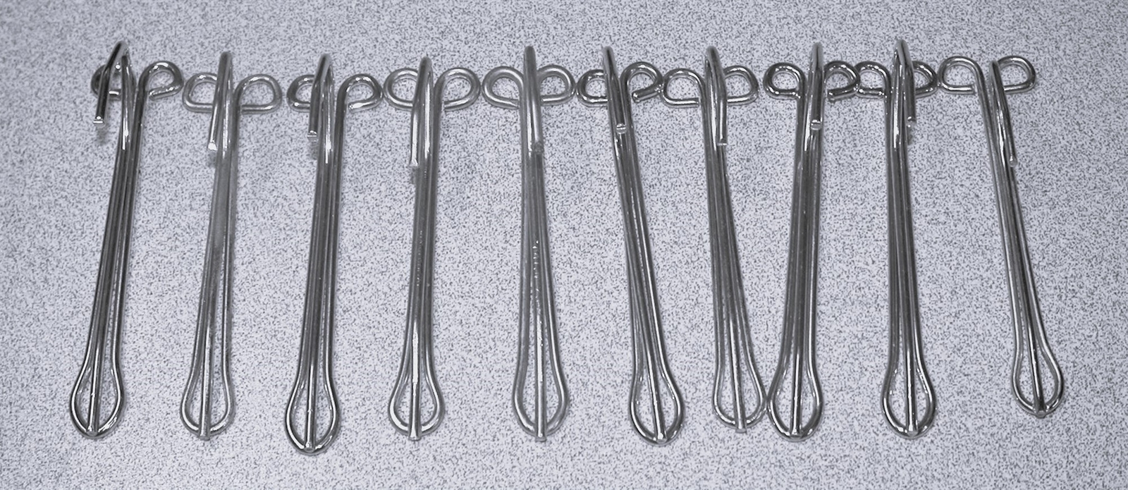 10 Pc 3″ L Slip On 2-Prong Pleater Curtain Drapery Hooks Pins Hardware 1/2″ Drop