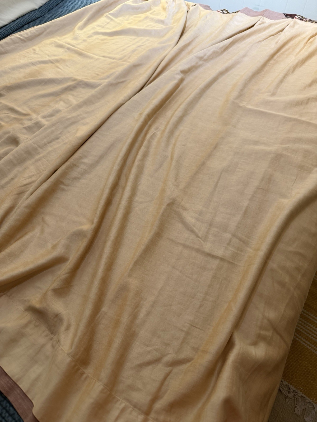 VTG Custom Brown Botancal Floral Woven Pinch Pleat Curtain Panel-52”x63”