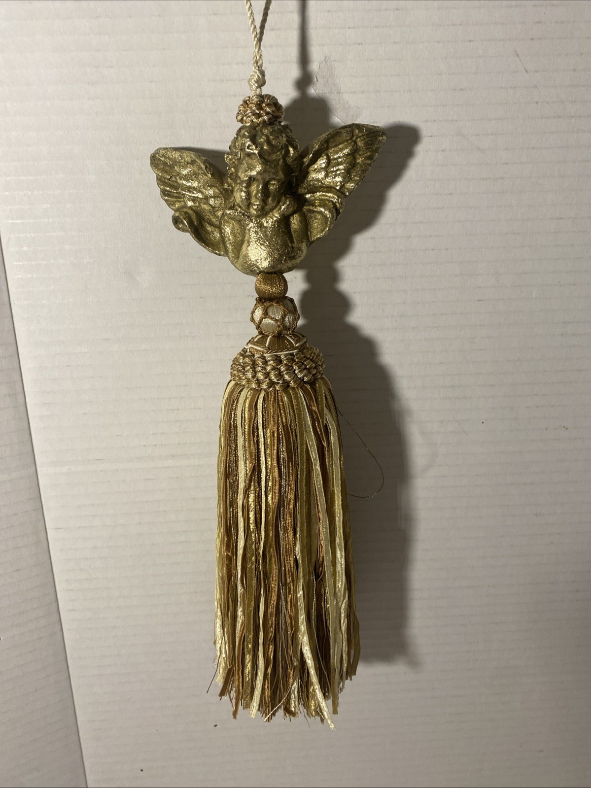 Vtg.Resin Cherub (Angel) Tassel Decoration Curtain Tie Back Wall Design