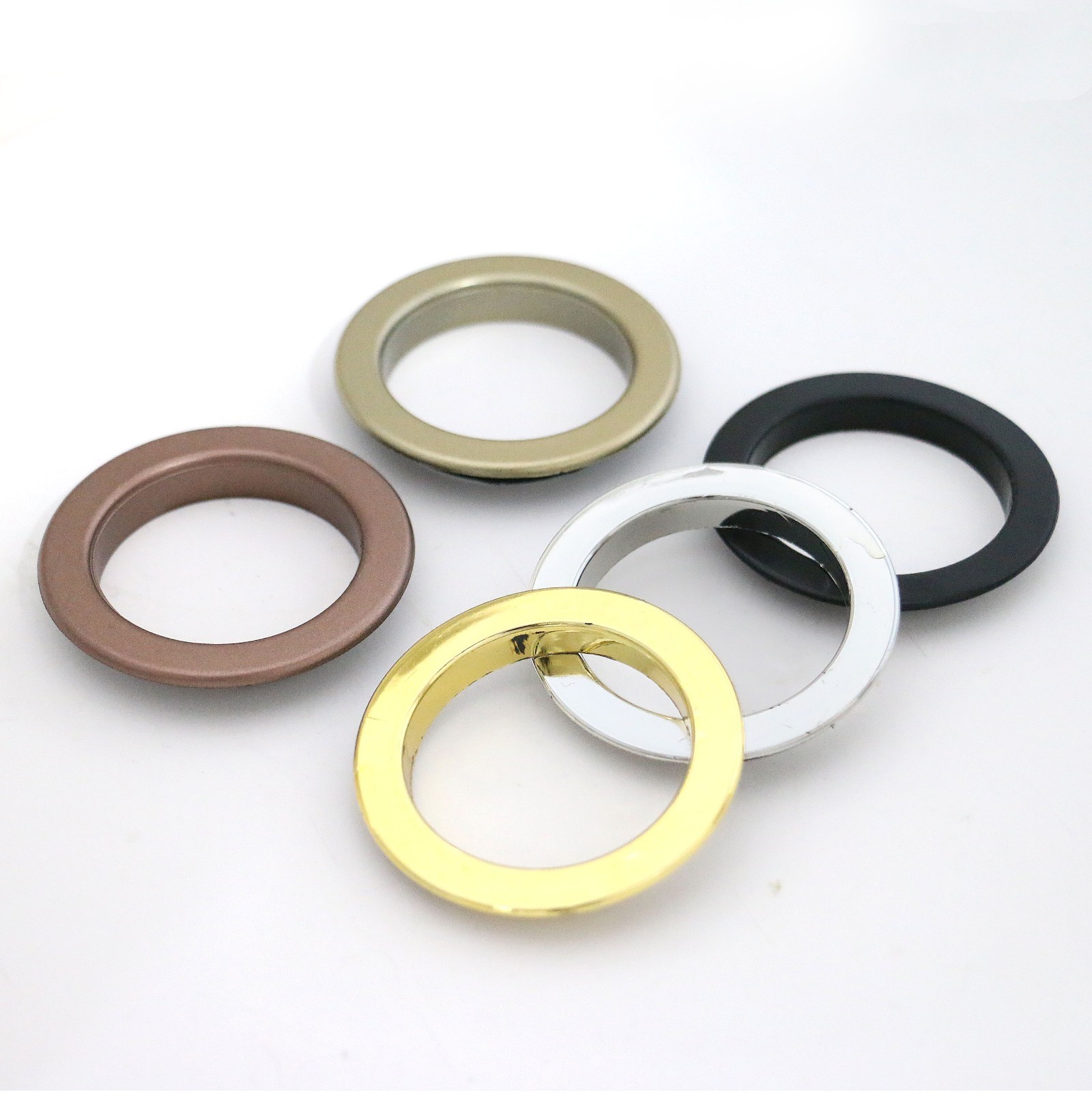 Drapery plastic Grommets – 1-5/8″ anti brass No tools requried for installation