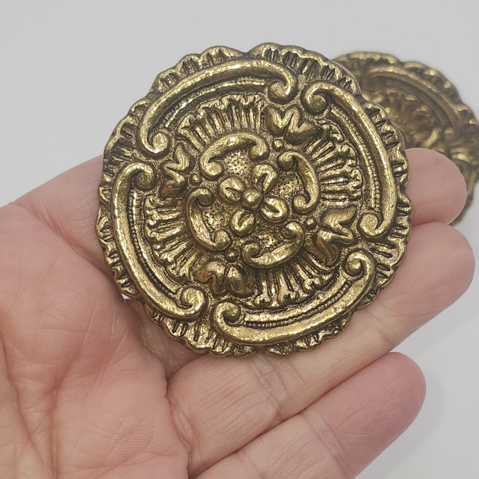 2 gold ornate solid brass vintage curtain tie backs hooks Drapery Hook