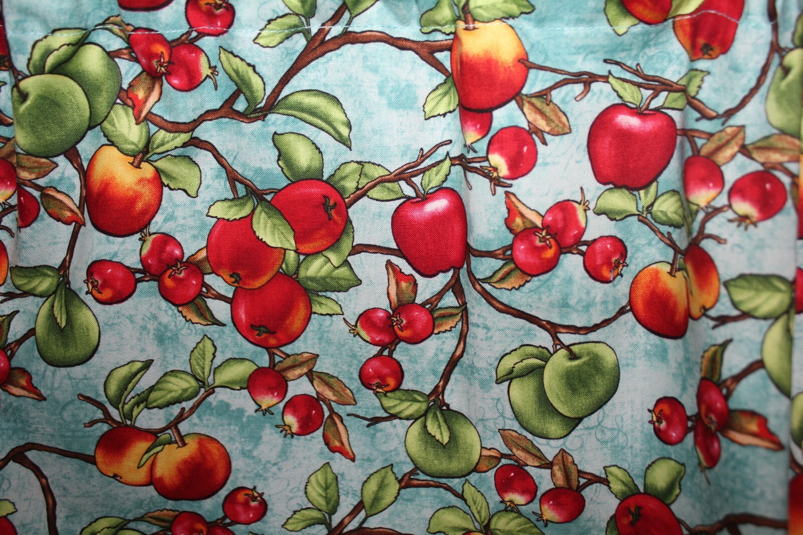 APPLES VALANCE 15″ X 41″ Custom Made Window Treatment Curtain, Cotton Fabric #34
