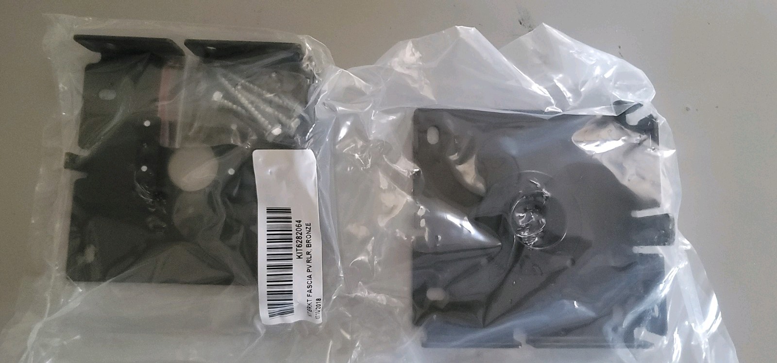 Hunter Douglas PowerView Fascia Brackets For Roller Shades – New! Brackets Only