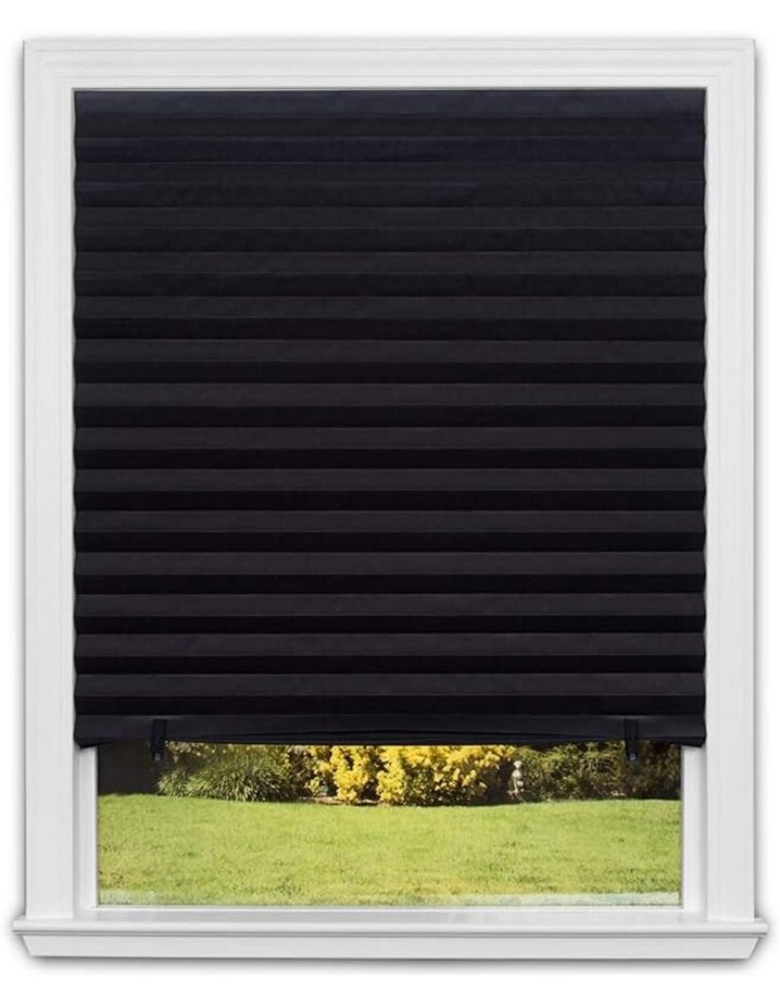 6pk- Redi Shade No Tools Orig Blackout Pleated Paper Shade Black, 36 in x 72 in
