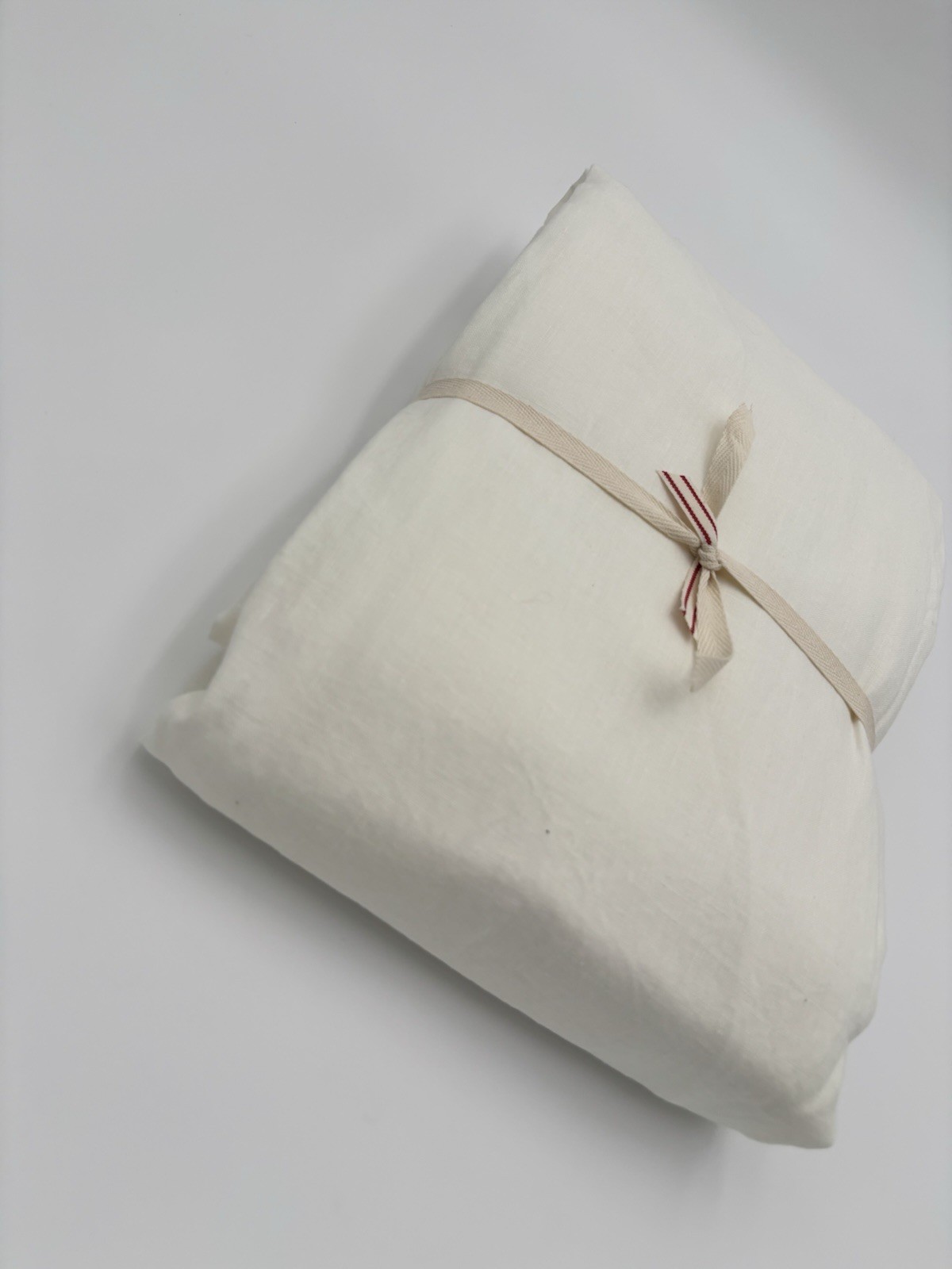 Pottery Barn Belgian Flax Linen Curtain ~ 50” x 84” ~ Ivory ~ Light Filtering