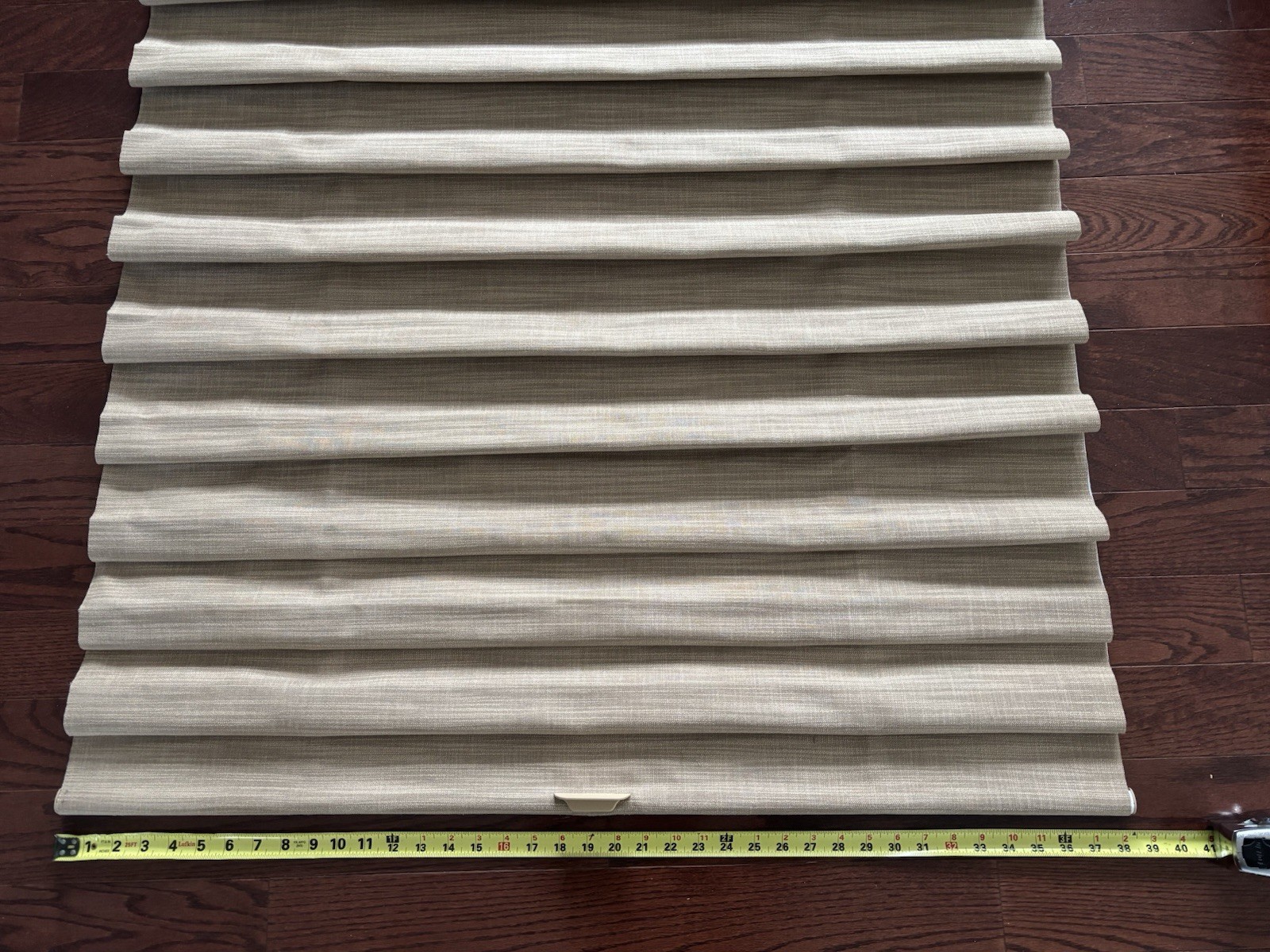 Hunter Douglas 2022 Designer Draperies 38 1/4 x 63 inches