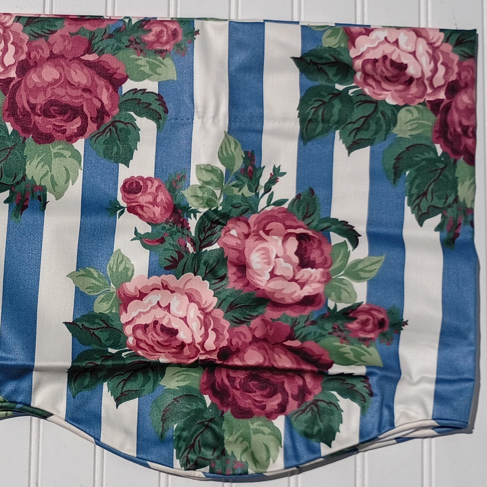 CURTRON Curtain Valance Elegant Creations Scalloped Kate Rose Blue Stripe 90s