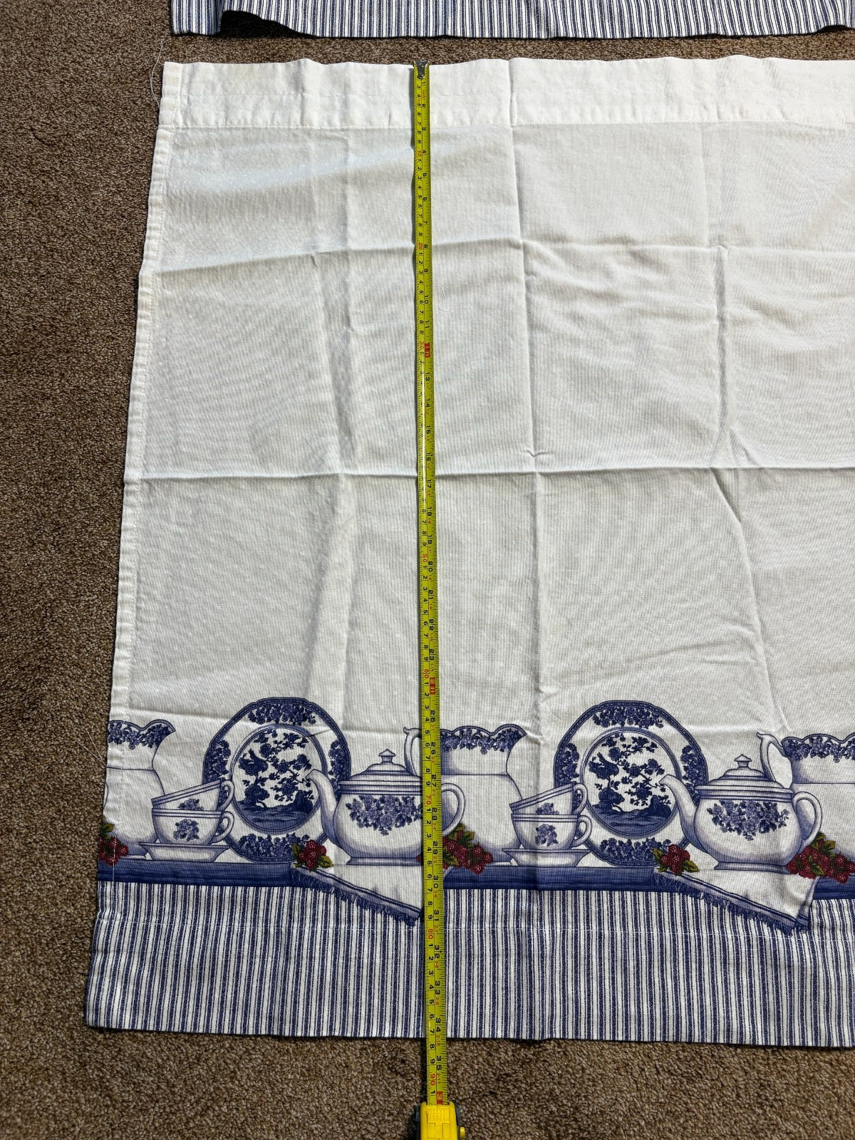 2 Vintage Better Homes Curtains Blue and White Tea & Berries 34 x 29″