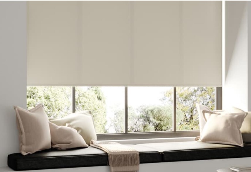 45 IN X 73 IN CORDLESS POLYESTER FABRIC ROLLER SHADE CREAM 45×73