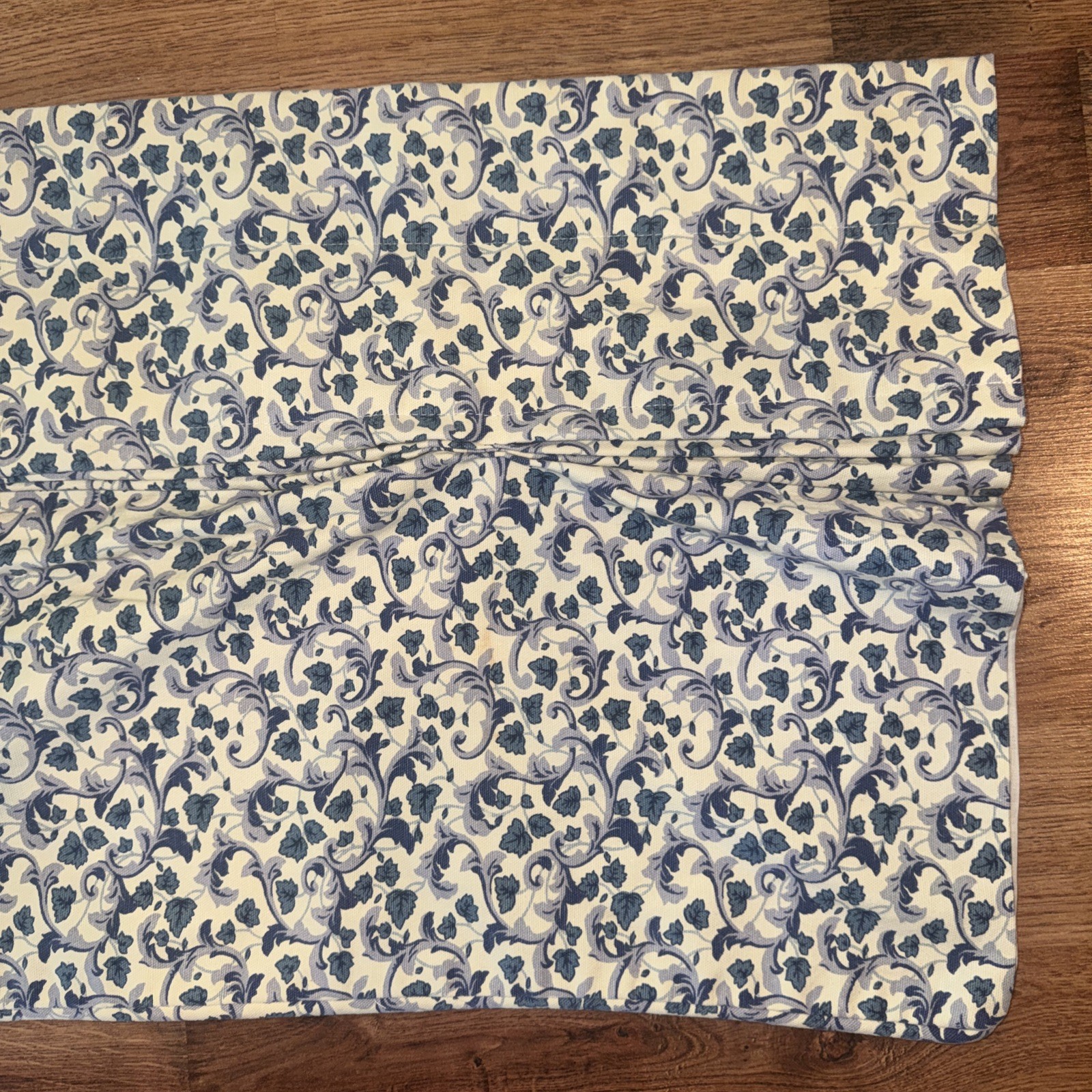 Waverly Amanda Window Valance Kerry Delft Blue White Floral 76 X 15 1/2 Cottage