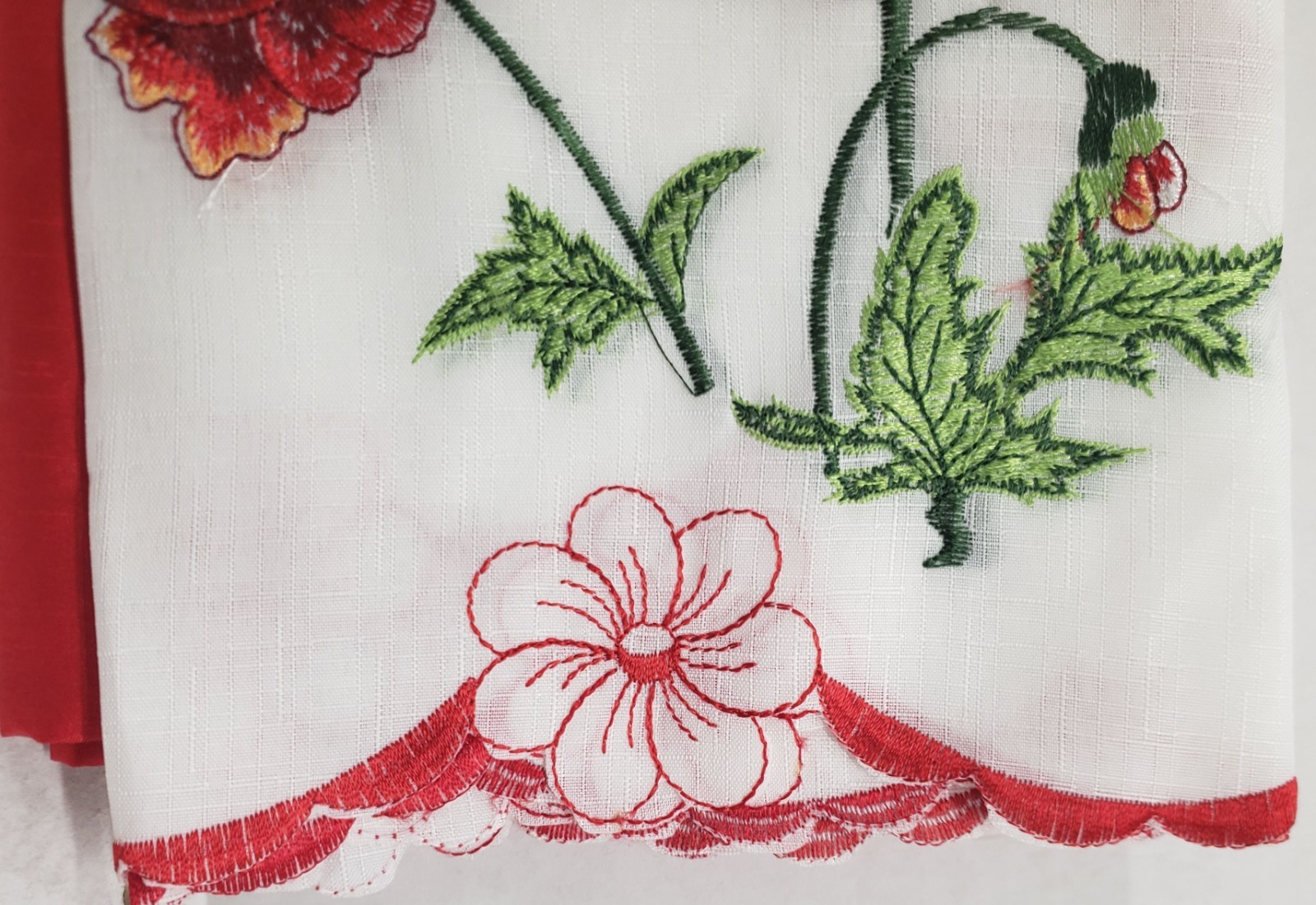 3pc. Embroidery Curtains Set: 2 Tiers & Swag(58″x36″) RED FLOWERS,DHALIA, Editex
