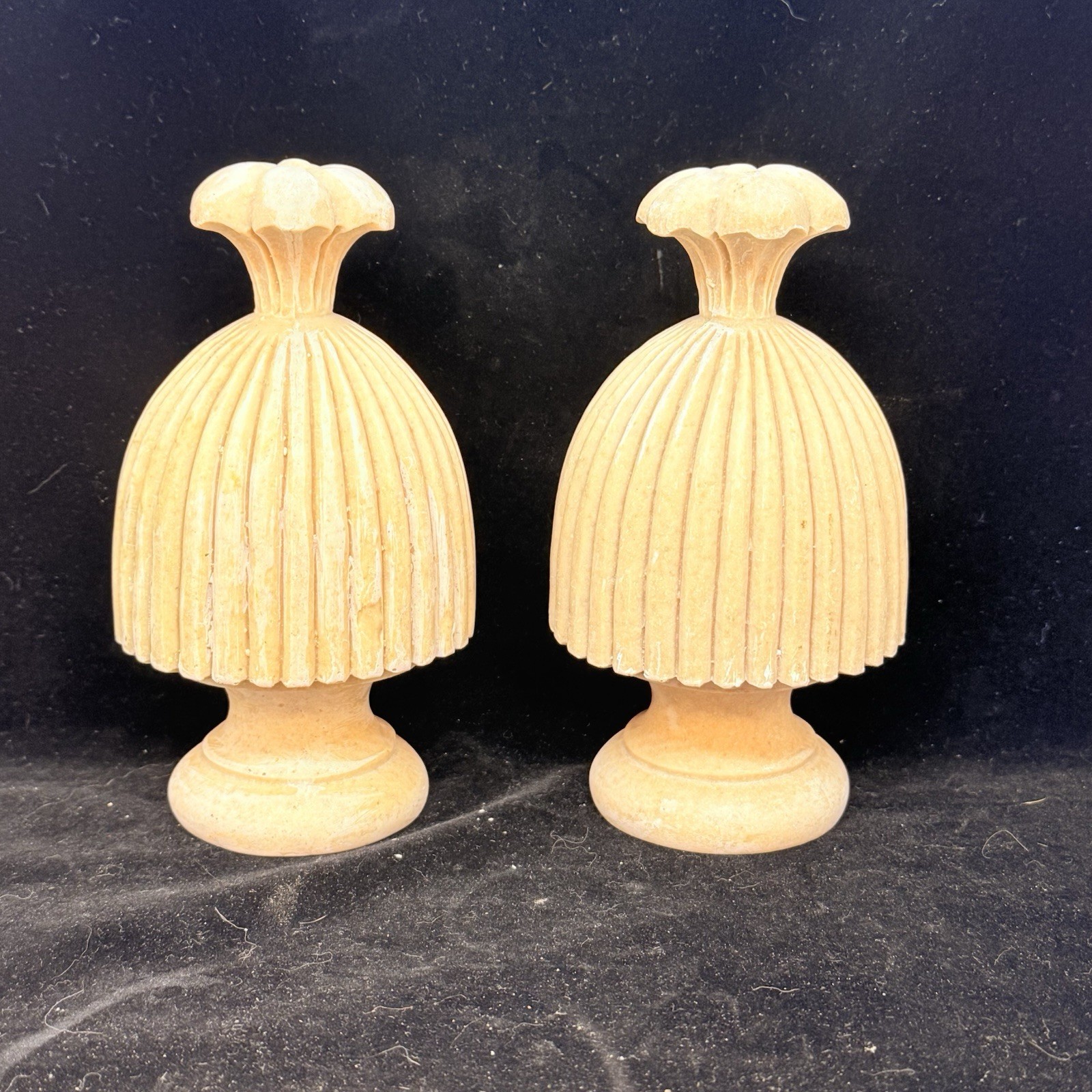 Pair Unfinished Decorative Resin Ribbed / Flower Curtain Rod Finials Ships Free