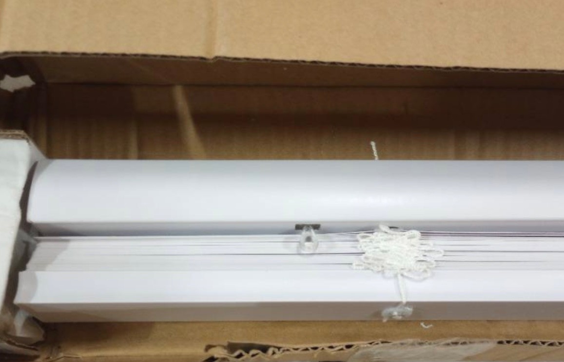LOTUS & WINDOWARE Cordless Mini Blind, 1″ Vinyl Slats, 39″Wx36″L Light Filtering