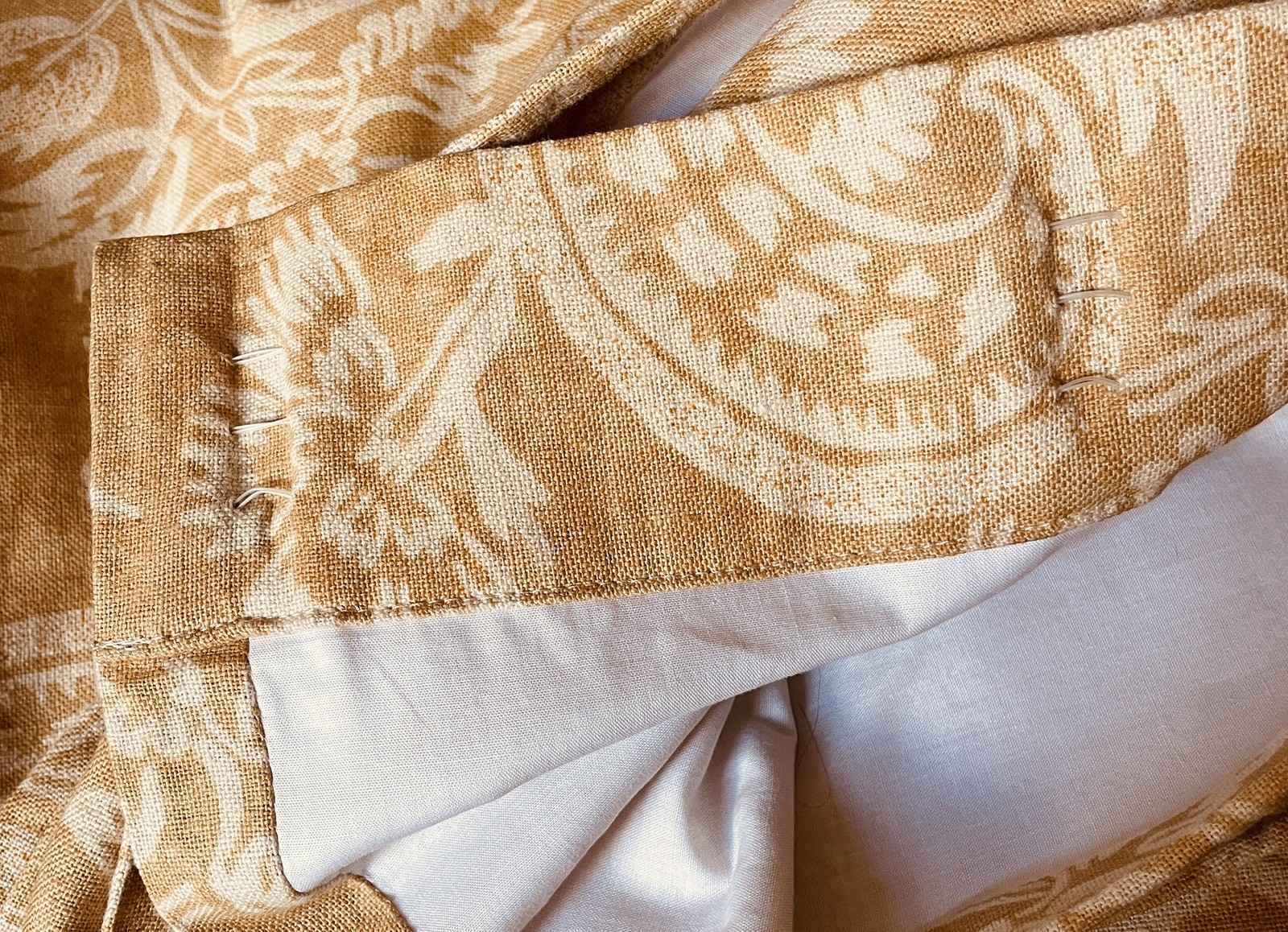 Pottery Barn Alessandra Drape 50×96 Pole Top Linen/Cotton Honey Gold