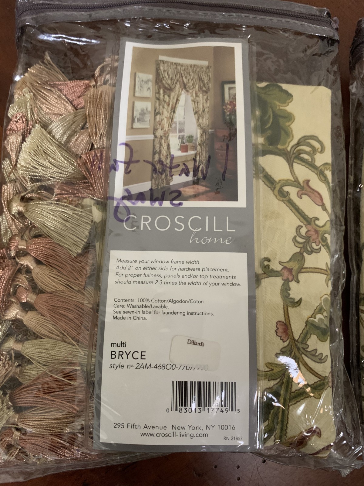 Croscill Bryce Floral Waterfall Swag Valance 48″ x 33″ Tassels Cotton NIP