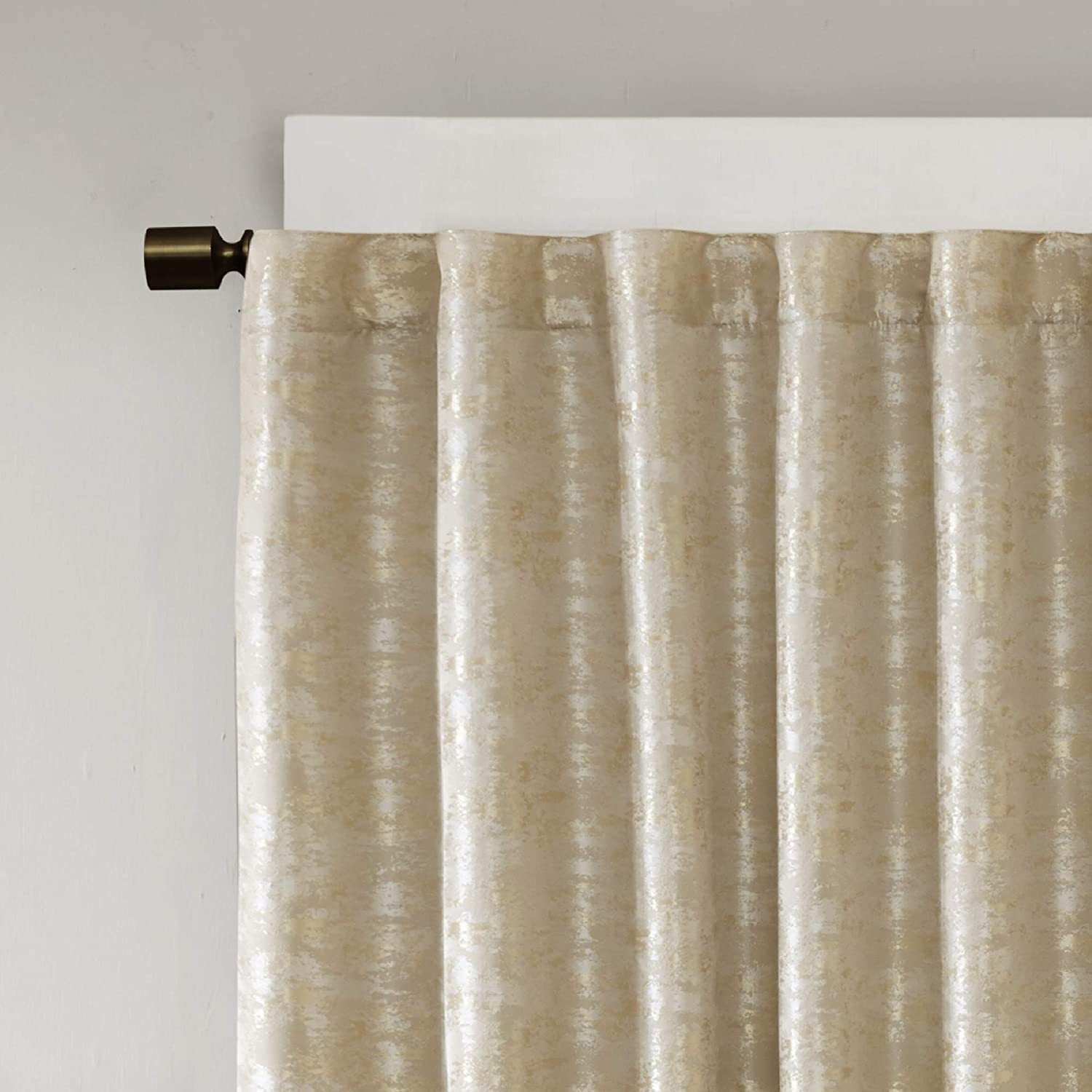 SunSmart Cassius Jacquard Blackout Curtain for Bedroom, Luxury Gold Single Windo