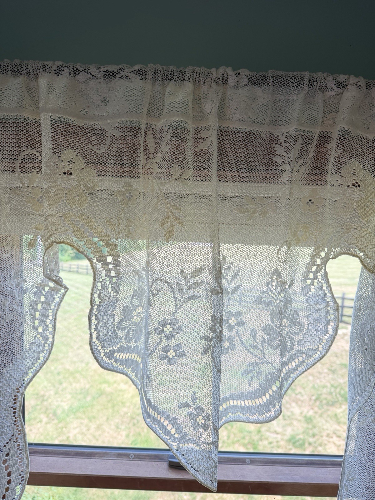 Oxford House Ainsley Swag Valance 60” W X 32.5” L Lace Ivory New In Package