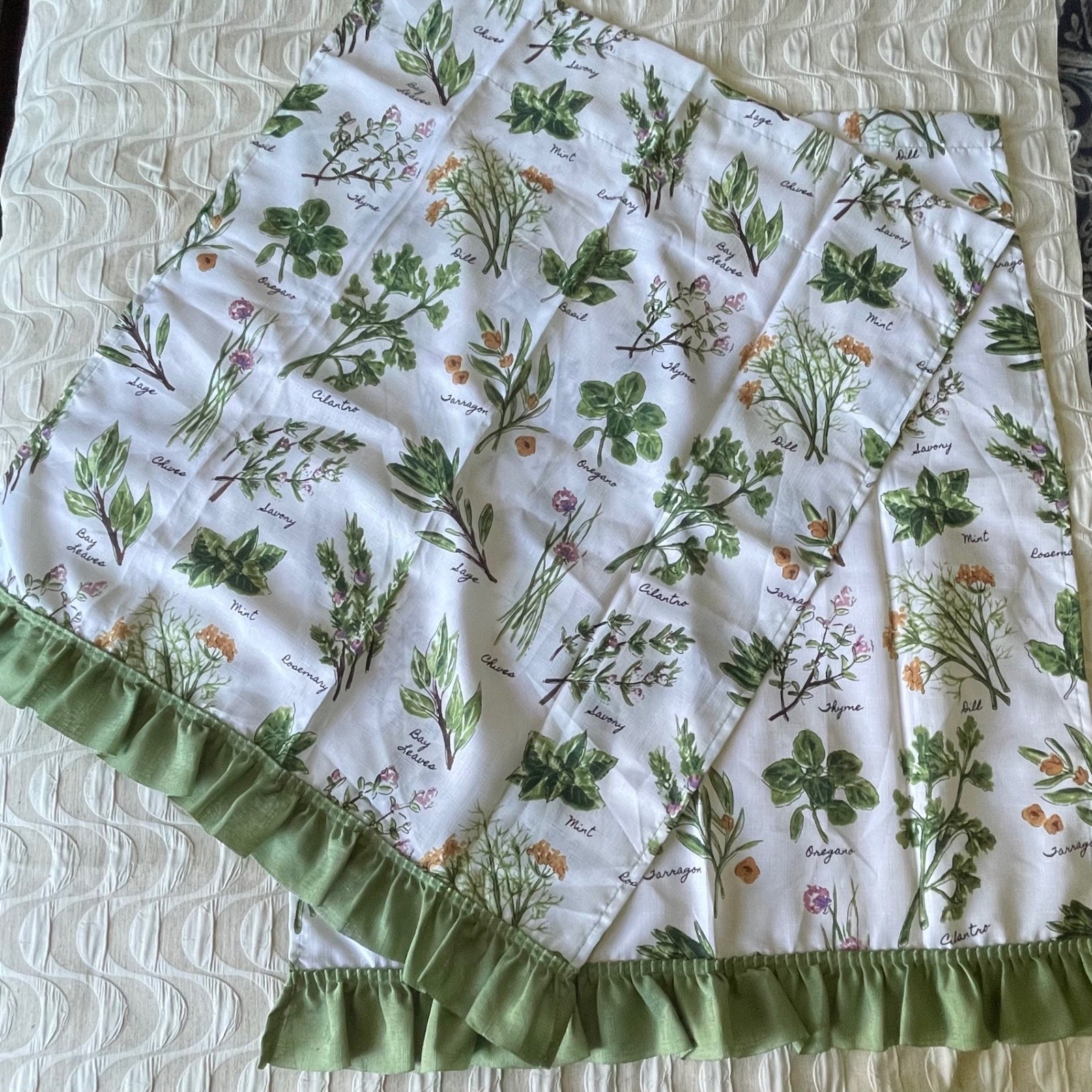 Botanical Herb Print Cafe Curtains Set of 2 White Green Ruffle Farmhouse 27×34