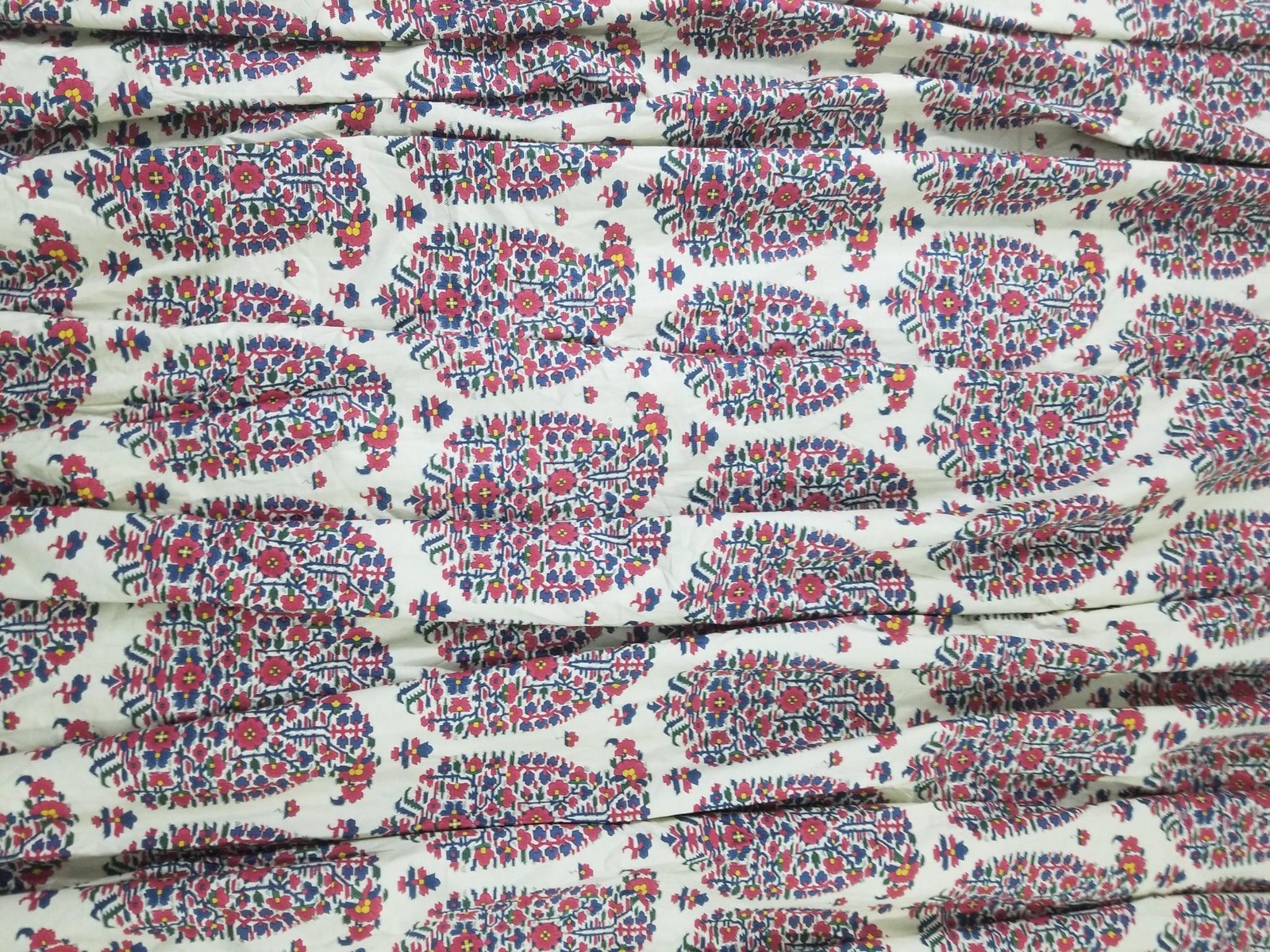 Vintage Traditional Indian Style Paisley Printed Curtain Panel 124x114in