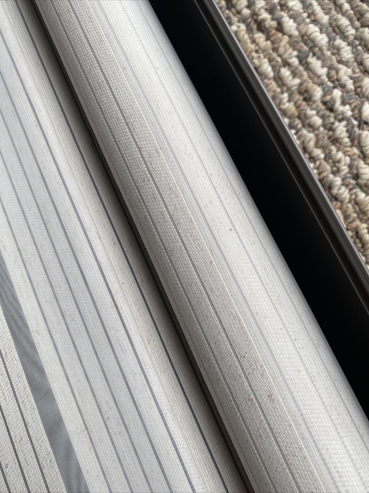 Levolor Banded Cordless Roller Window Shades/Blinds Gray 46-3/4″ W x 57-1/2″ L