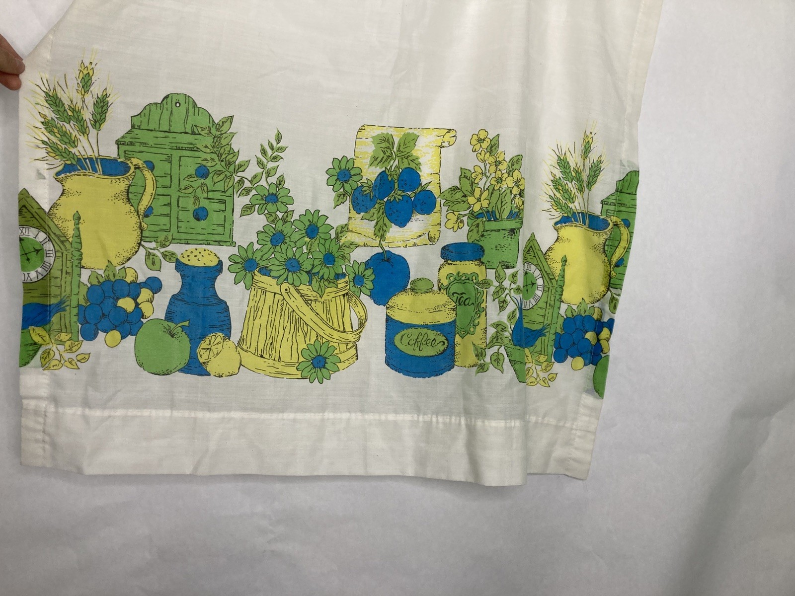 Vintage Kitchen Theme Single Curtain Panel Food Themed Cottagecore 28×36″ 36L
