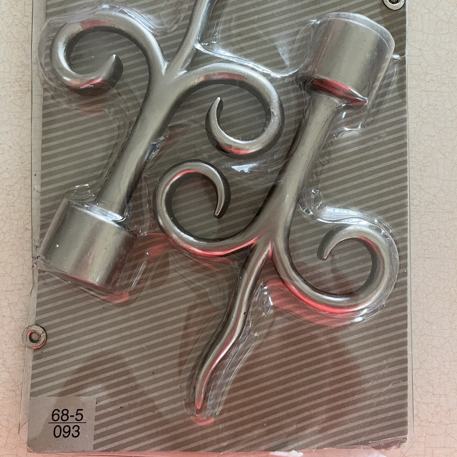 WINDOW DIMENSIONS~Rod System 2 Tricorn Finials VTG 1997 Silver color 1/2″ x 5/8″