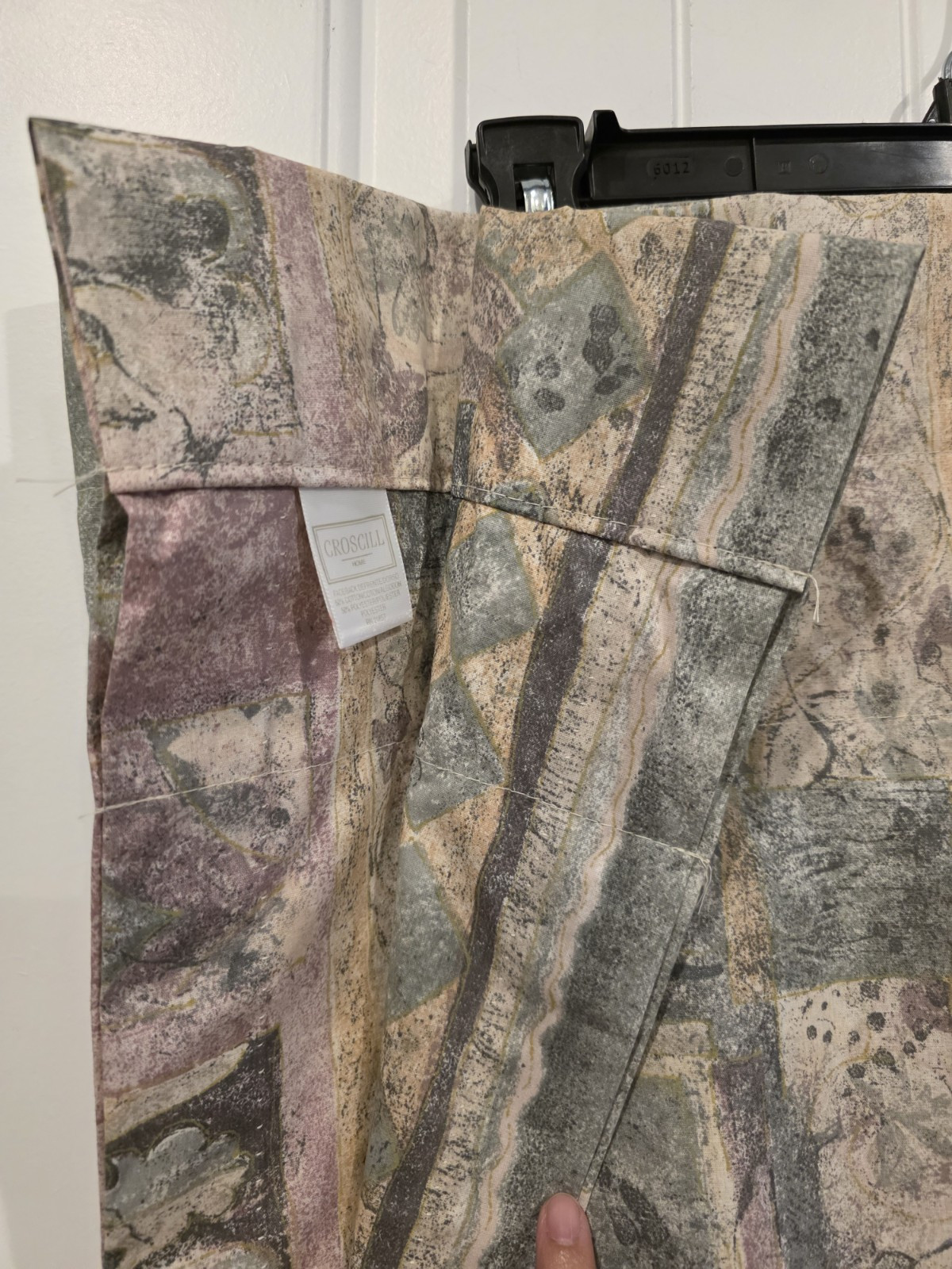 CROSCILL BENETELLO MAUVE MULTI PASTEL TUSCAN TAILORED BLOUSON VALANCE 17.5x89in