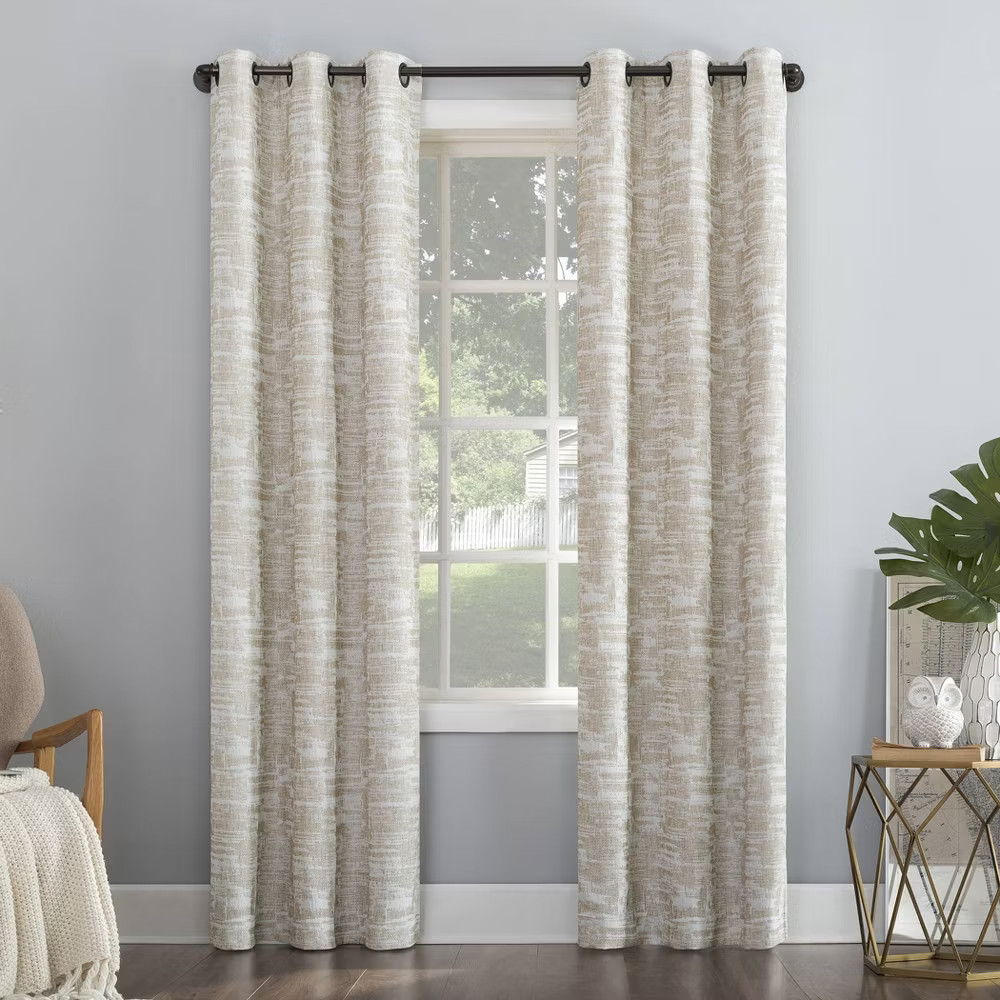 96″x40″ Parrish Distressed Grid Thermal Extreme 100% Blackout Grommet Curtain