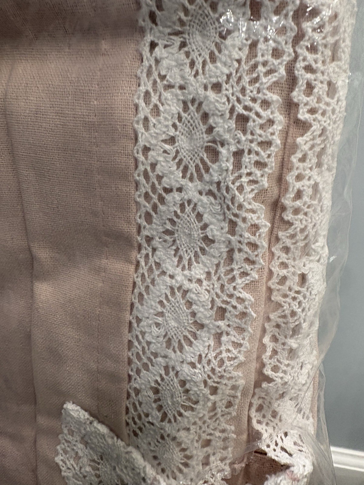 Lush Decor – Rosalie Window Curtains 2 Panels Pink Lace Trim (54×84 each) NEW