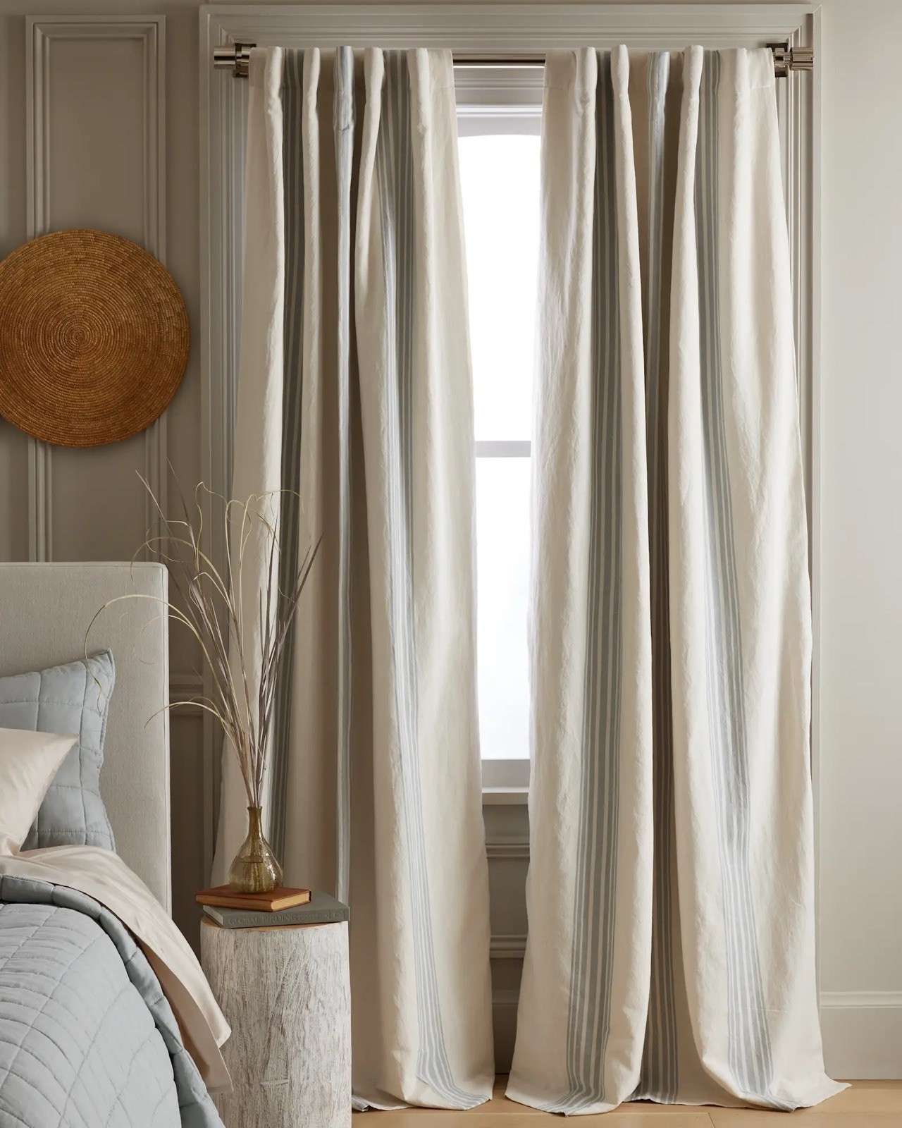 NWOT QUINCE Coastal Stripe Linen Cotton Room Dark Curtain Panel FOG IVORY 108”