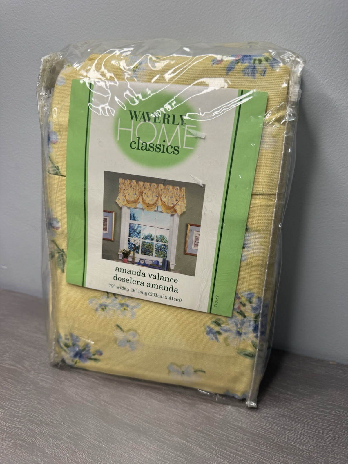 NEW Waverly Home Classics Amanda Valance Window Curtain Yellow Floral