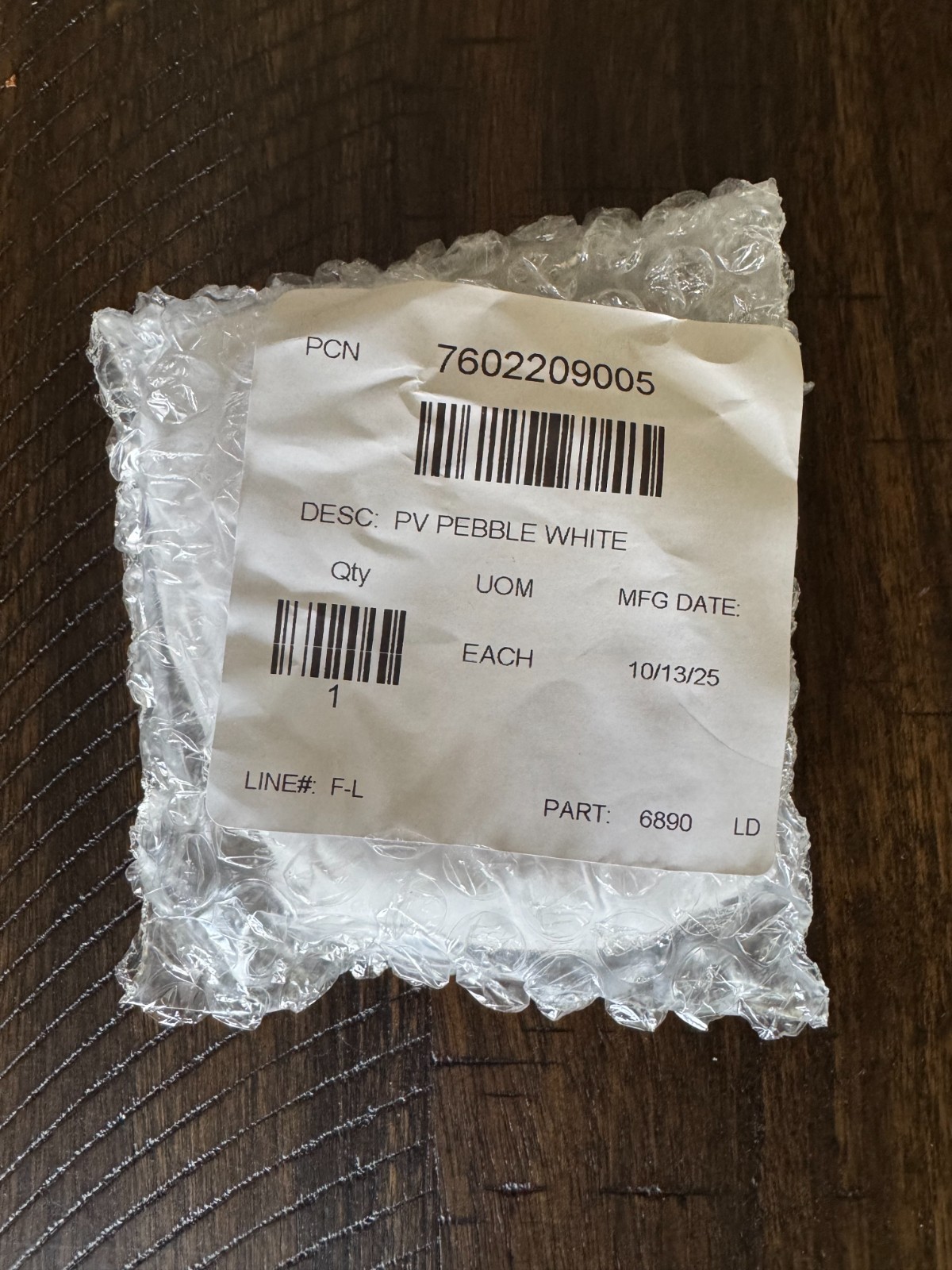 Hunter Douglas Powerview White Pebble (NEW) Only—Powerview Remote Holder OEM