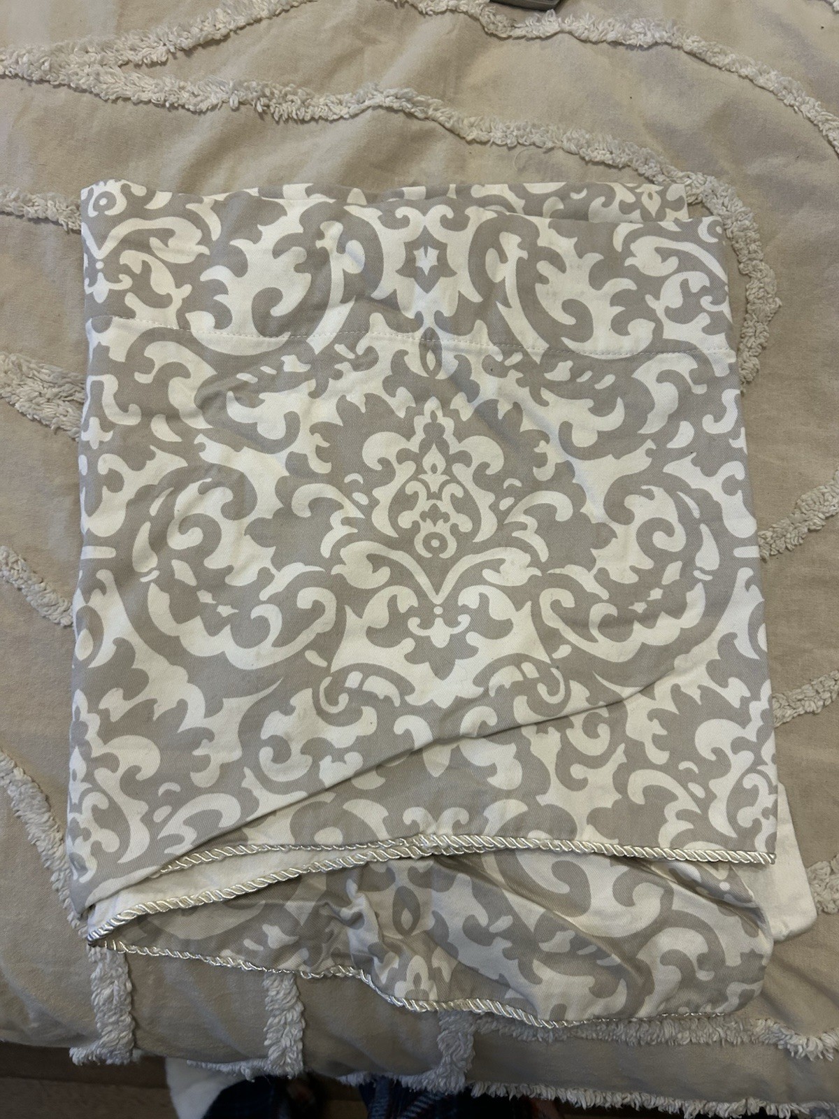 Cotton Geometric Scalloped Valance Beige White Rod Pocket 16 x 54 in