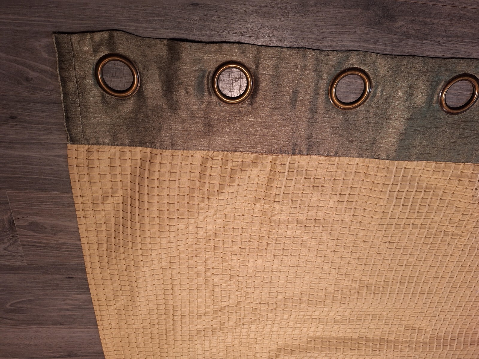 Drapery Panels Pair 84″ Long 51″ Wide Each Grommets Lined Green Gold Quality