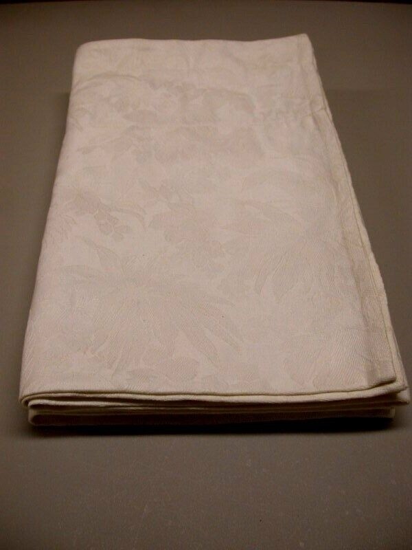 (1) Jacquard Valance ~ Cream ~ 13.5 L x 70 W