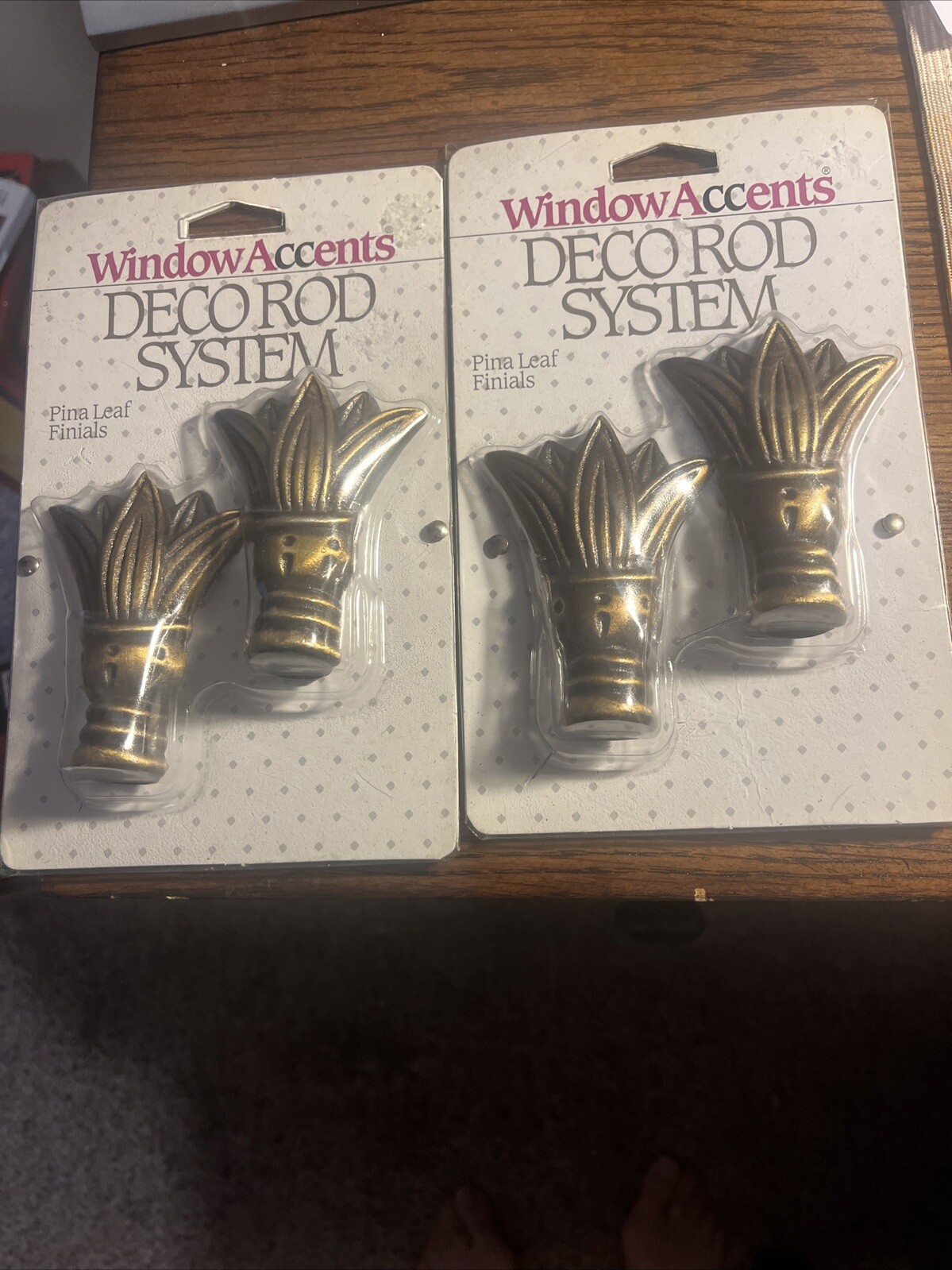 2 Sets Vintage 1995 PINA LEAF Finial Curtain Deco Rod 5/8″-4/8″ Gold Black New