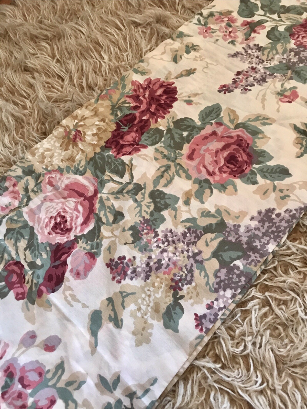 Croscill COTSWOLD? 89”x18” Lined Valance Floral Roses Lilacs