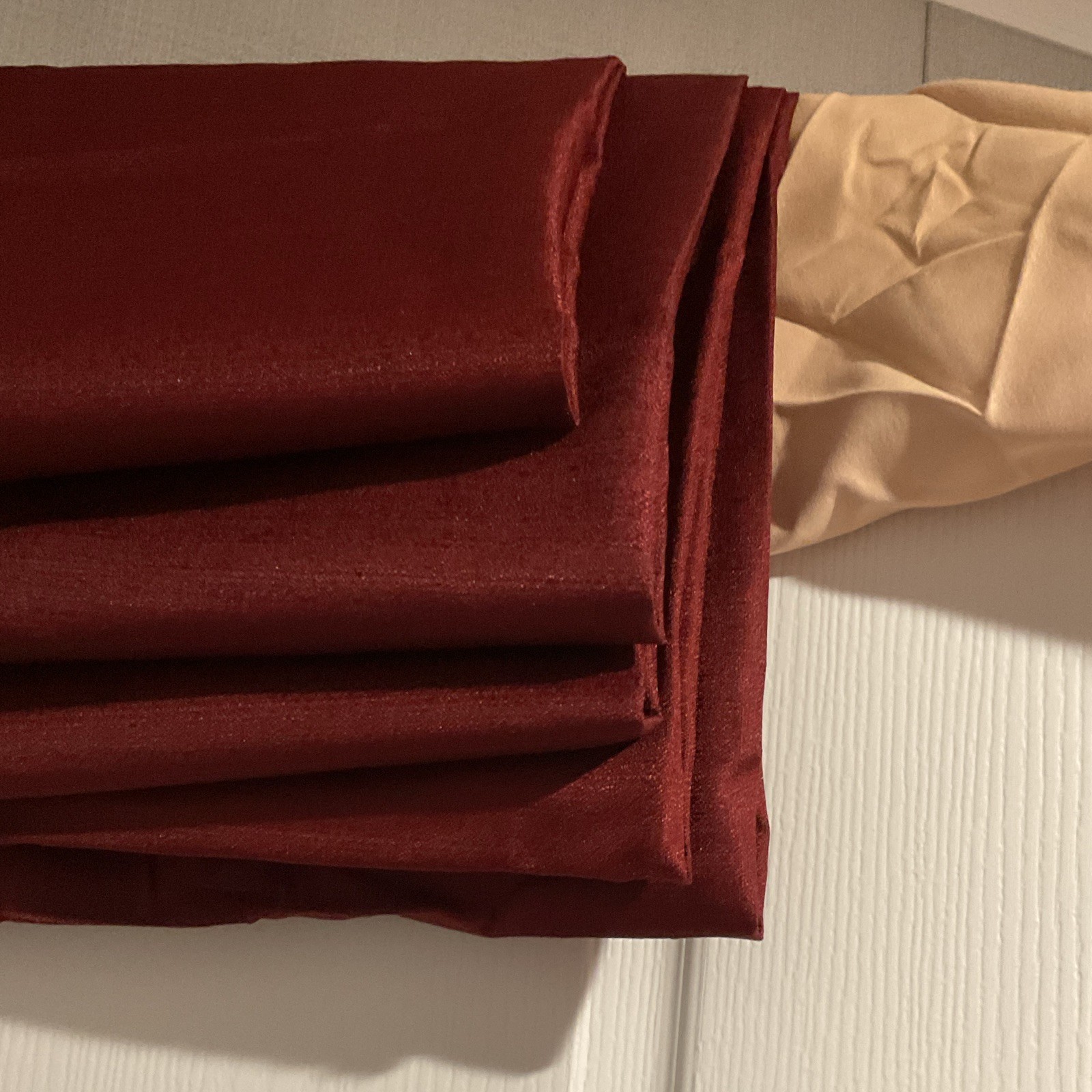 6 Eclipse Samara Red Blackout Rod Pocket Curtain Drapes 42×84 1/2 Solid Polyeste