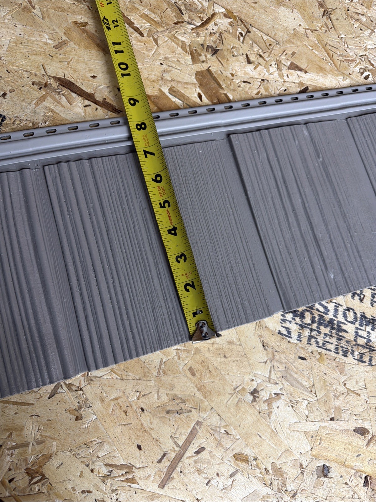 645 Graphite Grey 7″ SPLIT SHAKE 18 PANELS (1/2 Box)