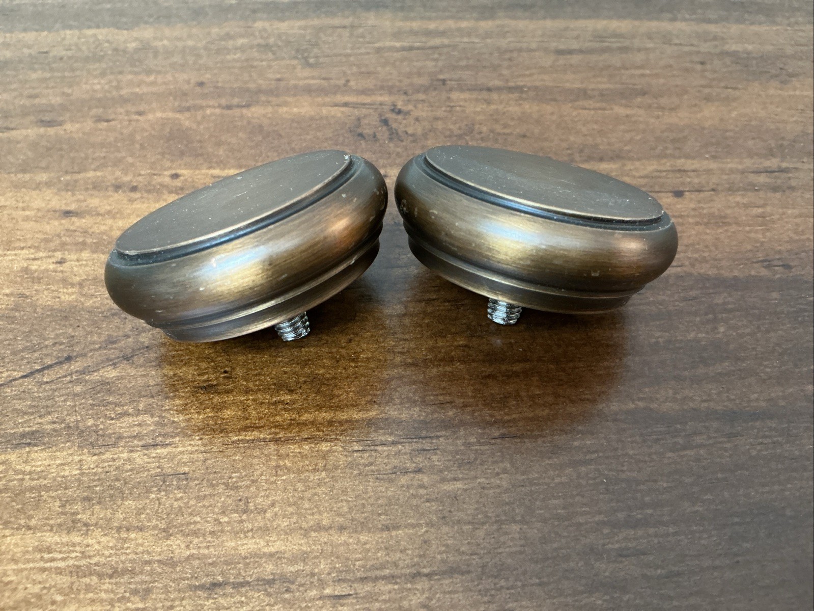 Pottery Barn SOMORSET Round End Cap Finials Set of 2 BURNISHED BRASS 1.25″ NOB