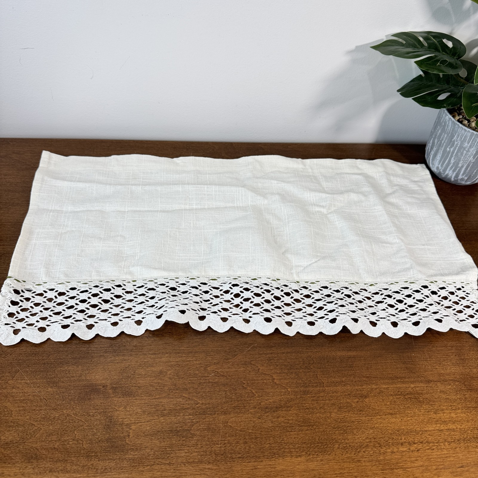 Vintage Style Off-White Linen Blend Valance Tier Curtain with Crochet Lace Trim