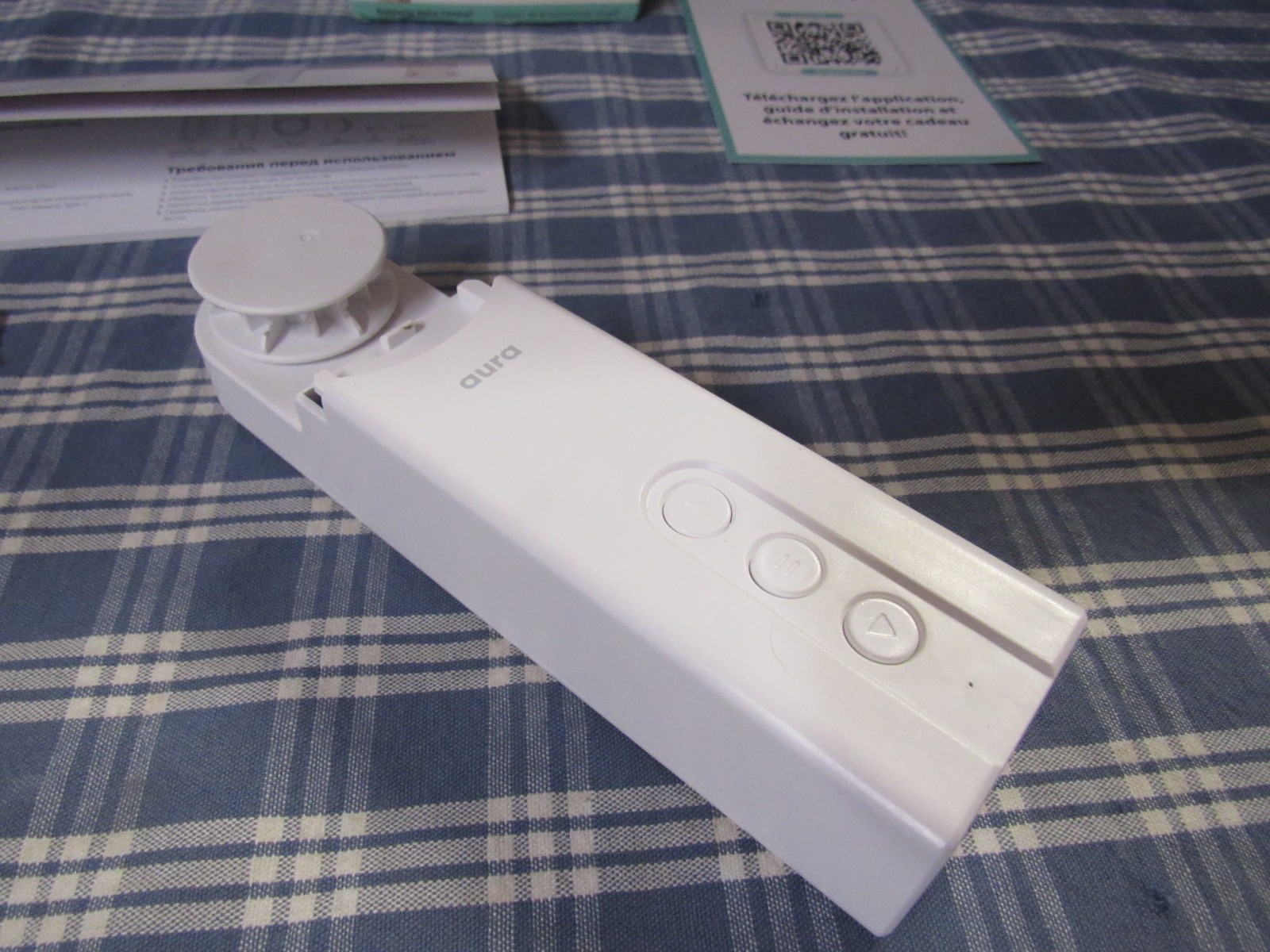 Aura Roller Smart Shade Driver Automate Existing Blinds Store Display FREE SHIP.