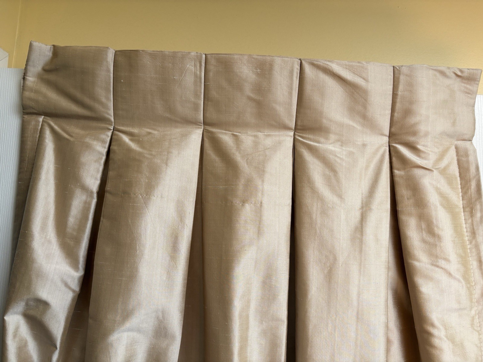 Pair Thai Silk Gold Interlined Pleat Top Curtains Drapes Panels 25”x96” EUC!